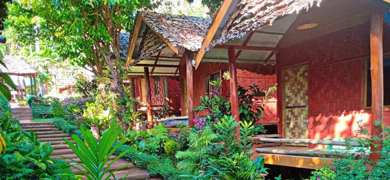 Ban Huai Makhuea Som ลุงนะ โฮมสเตย์ ปางอุ๋ง แม่ฮ่องสอน מראה חיצוני תמונה